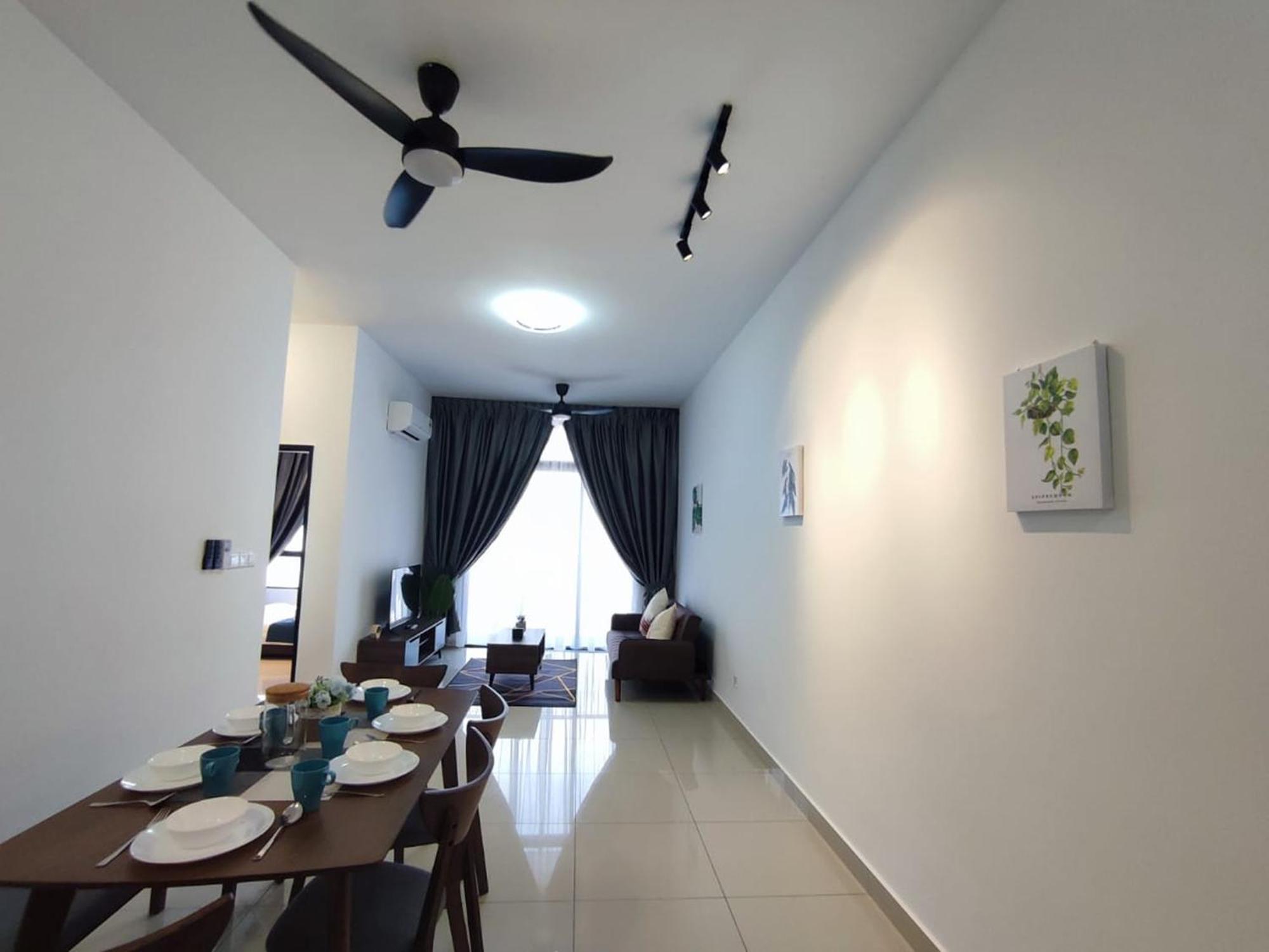 Twin Tower Johor Bahru By Glex Apartment Exterior photo